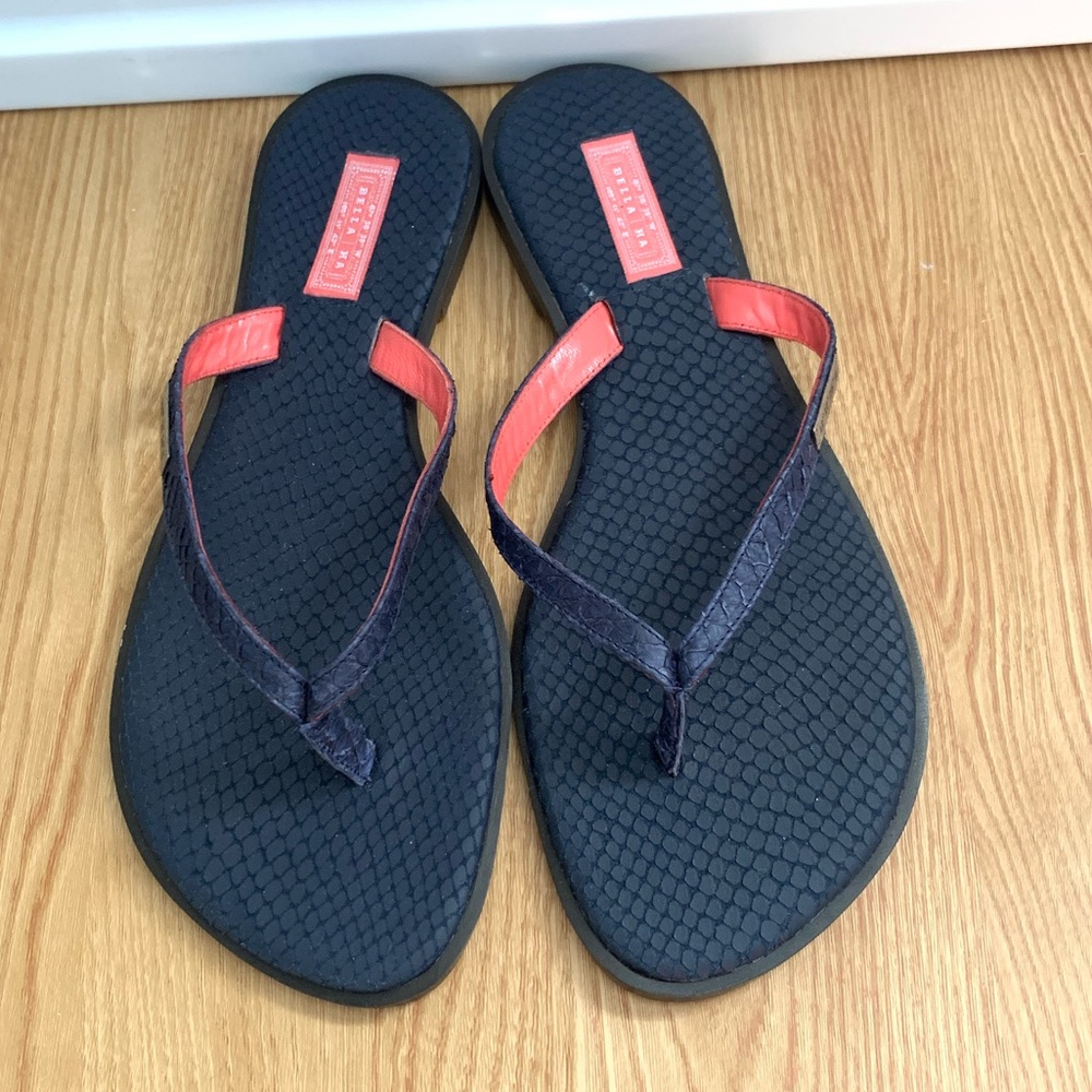 Bella Ha Italian Leather Sandal size 39 Navy blue